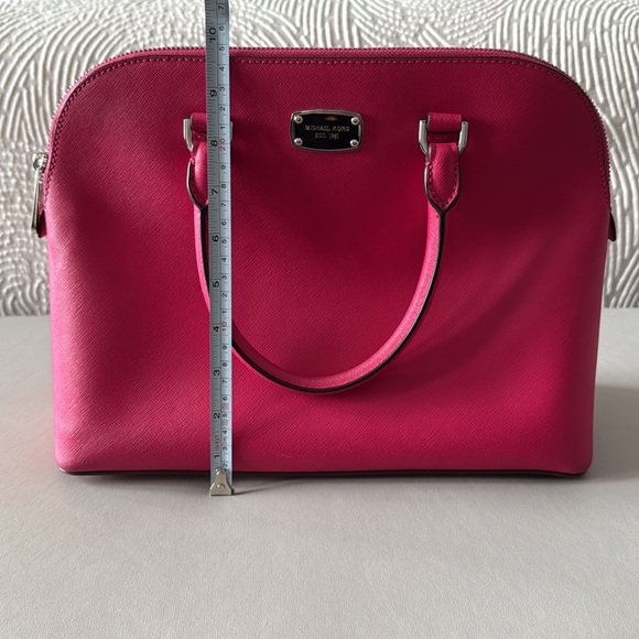 Authentic Michael Kors Handbag - Picture 8 of 11